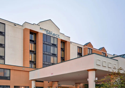 SONESTA SELECT AIRPORT - FL - 19 rooms available - Must supply room list